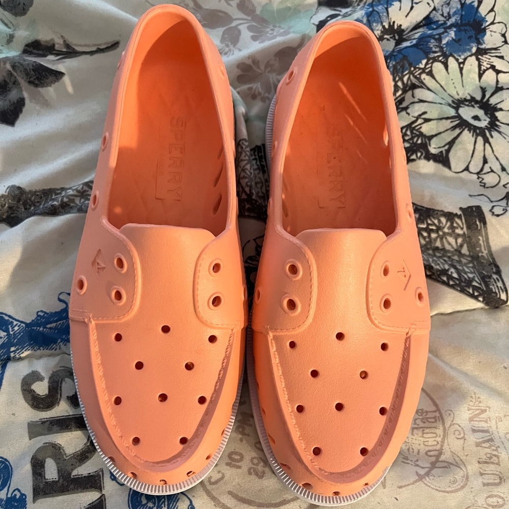 Sperry rubberized boat shoes